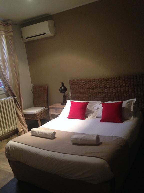 Hotel Cote Patio Ним Экстерьер фото