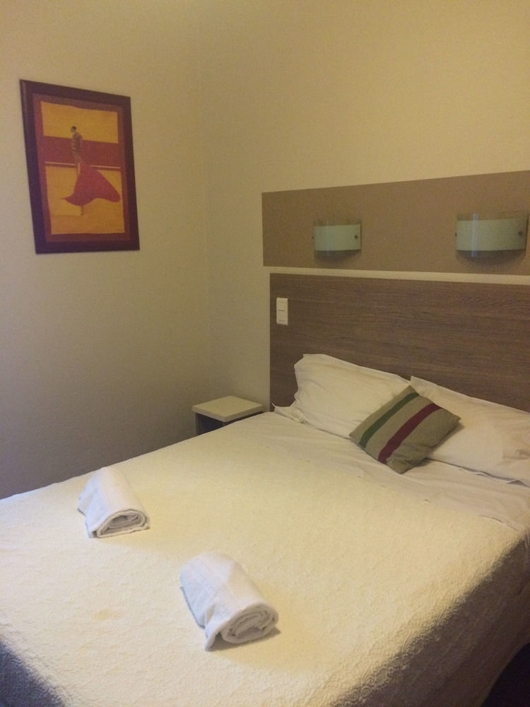 Hotel Cote Patio Ним Экстерьер фото
